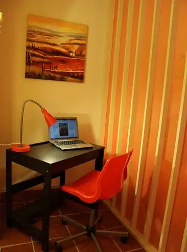 Study for rent in Calle Capuchinas, 8, Centro - Sagrario