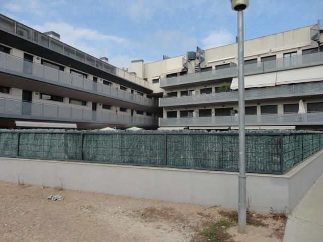 Vista exterior de Garatge en venda en El Vendrell