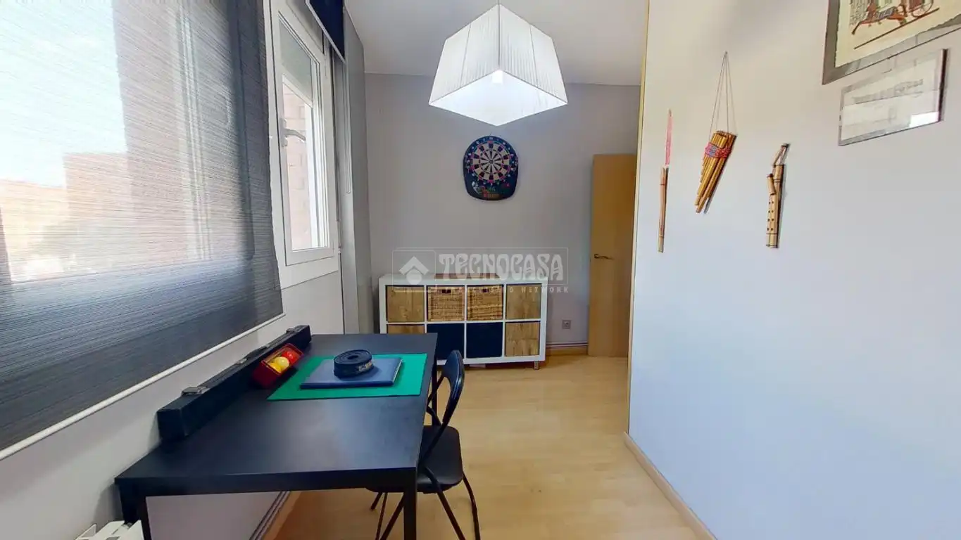 Piso en venta en Sabadell con Aire acondicionado