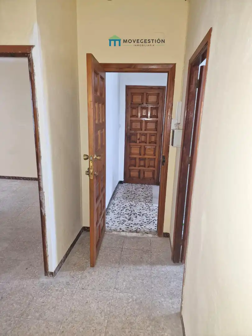 Flat for sale in Ubrique