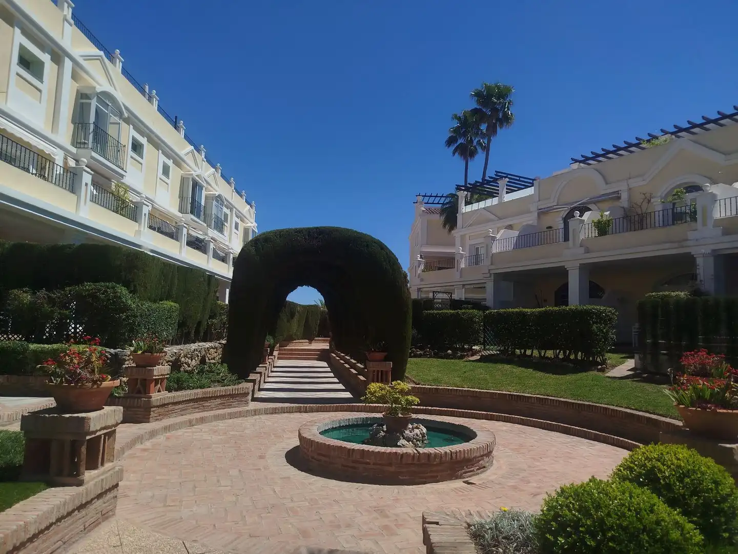 Piso en venta en Marbella con Aire acondicionado, Terraza y Amueblado