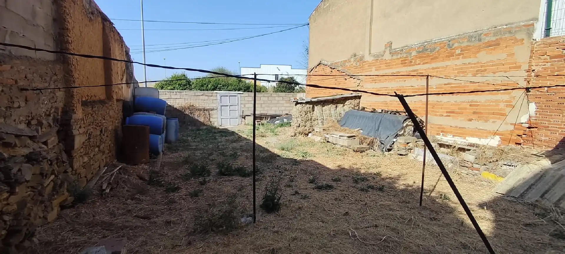 Terreni e lotti in vendita a La Bañeza, imagen 2