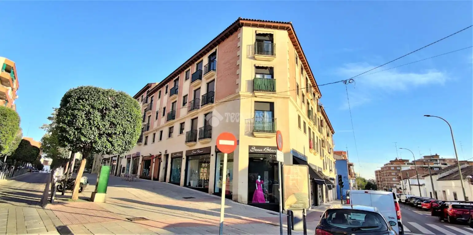 Außenansicht von Wohnung zum Verkauf in Móstoles mit Heizung und Terrasse