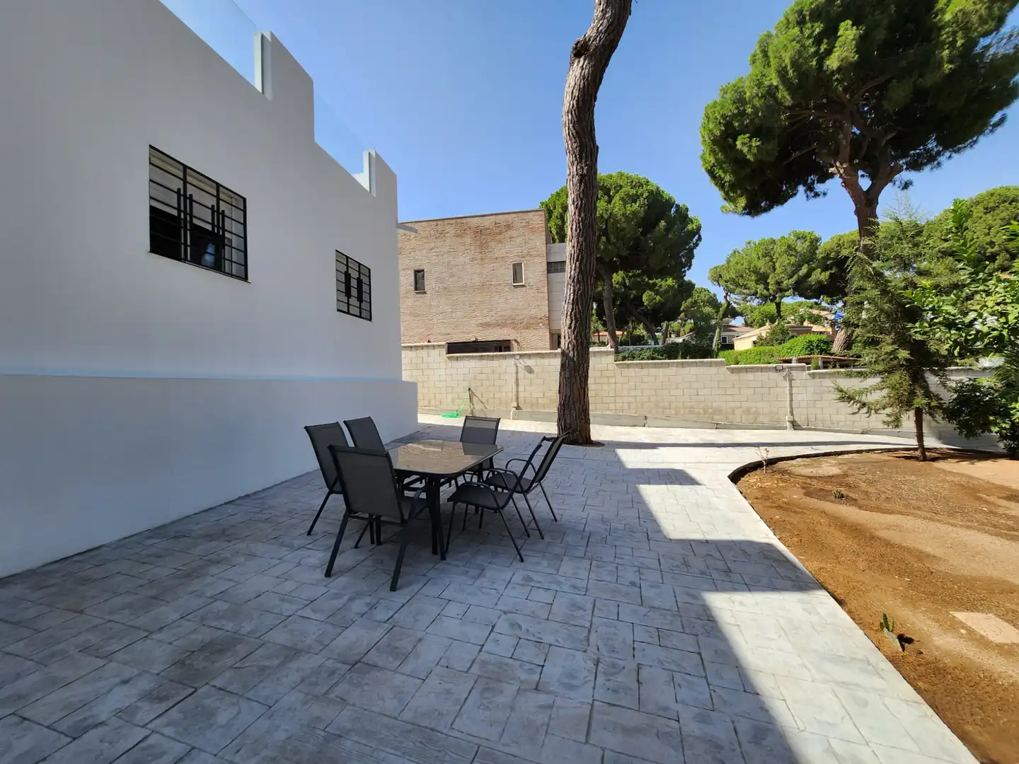 Terraza de Casa o chalet en venta en Alcalá de Guadaira con Aire acondicionado, Calefacción y Jardín privado