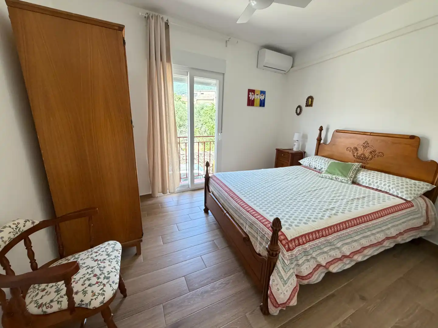 Habitación de Casa adosada en venta en Sotillo de la Adrada con Aire acondicionado, Terraza y Amueblado