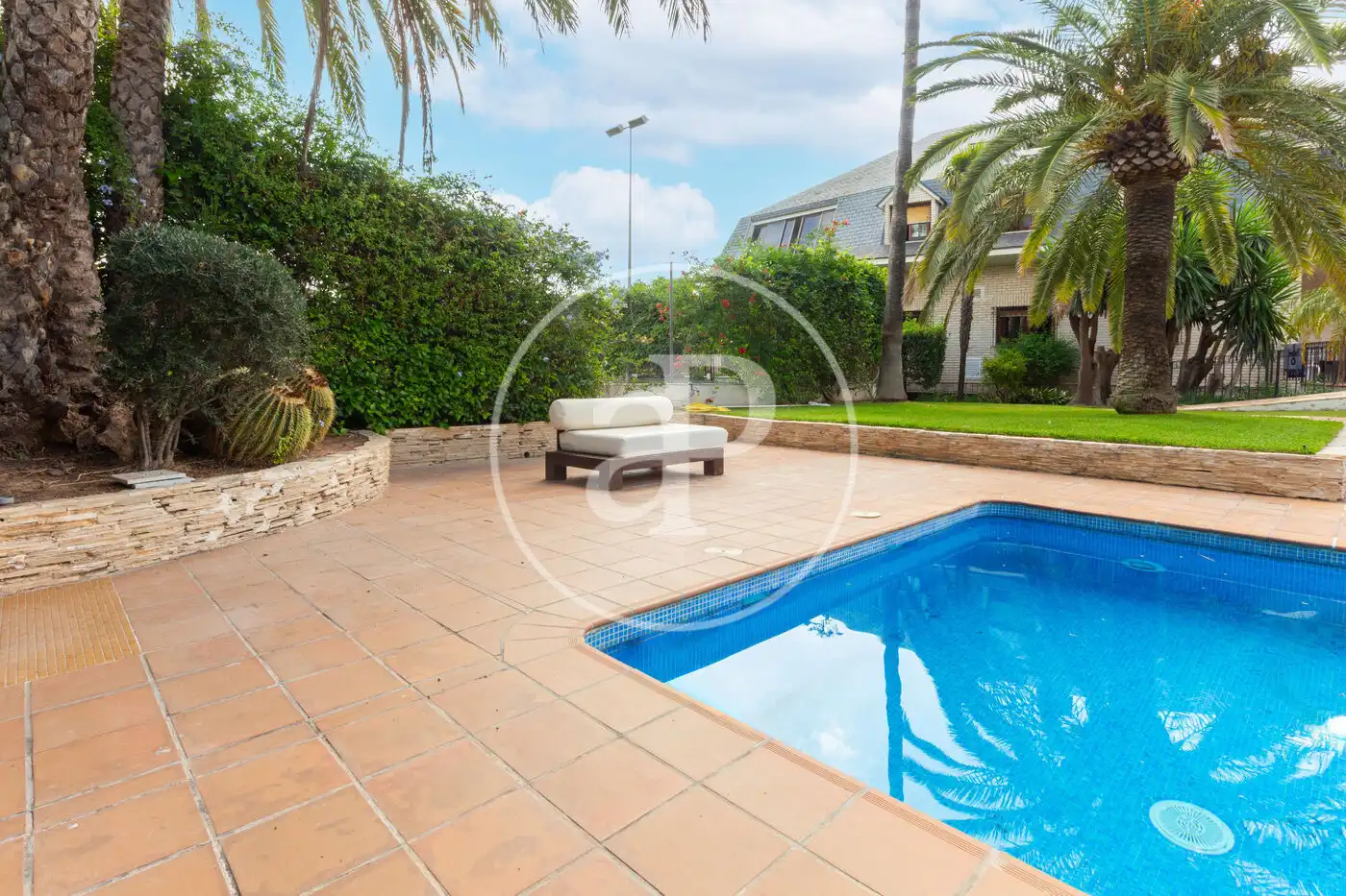 Piscina de Casa o chalet en venta en Paterna con Aire acondicionado, Calefacción y Jardín privado