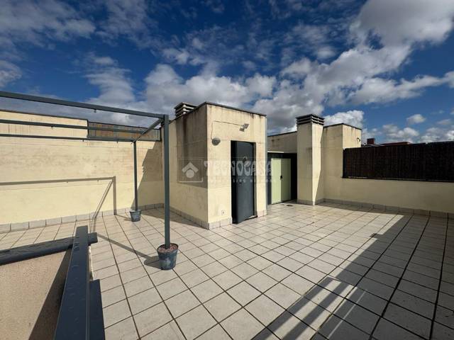 Loft en Venta en C. de Cronos en Simancas