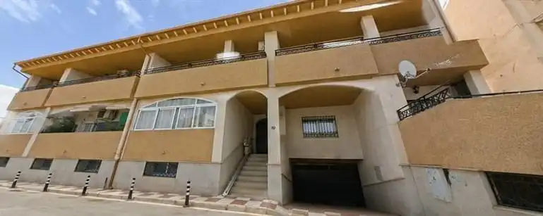 Vista exterior de Dúplex en venta en Cúllar Vega
