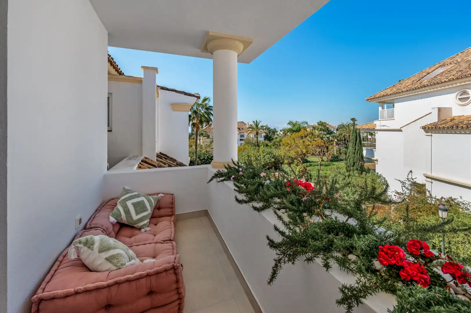 Terrassa de Àtic en venda en Marbella amb Aire condicionat, Terrassa i Piscina