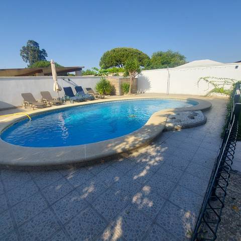 Casa-chalet en Alquiler en Camino del Águila Real en Los Gallos