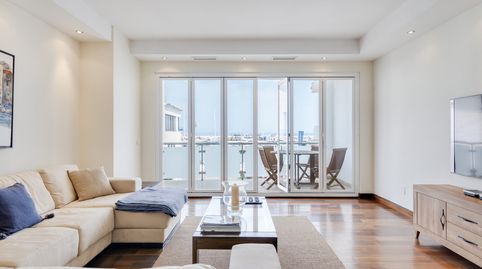 Foto 3 de Apartamento de alquiler en Calle Muelle Ribera, 56, Puerto Banús, Marbella