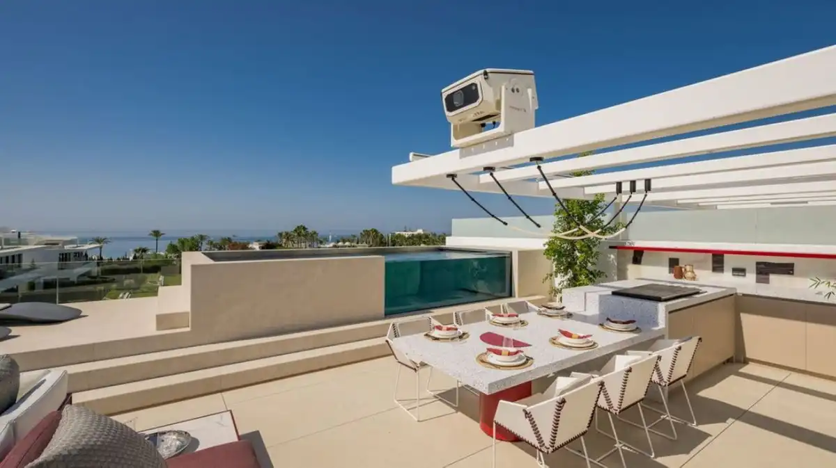 Terrasse von Haus oder Chalet zum Verkauf in Marbella mit Klimaanlage, Privatgarten und Terrasse