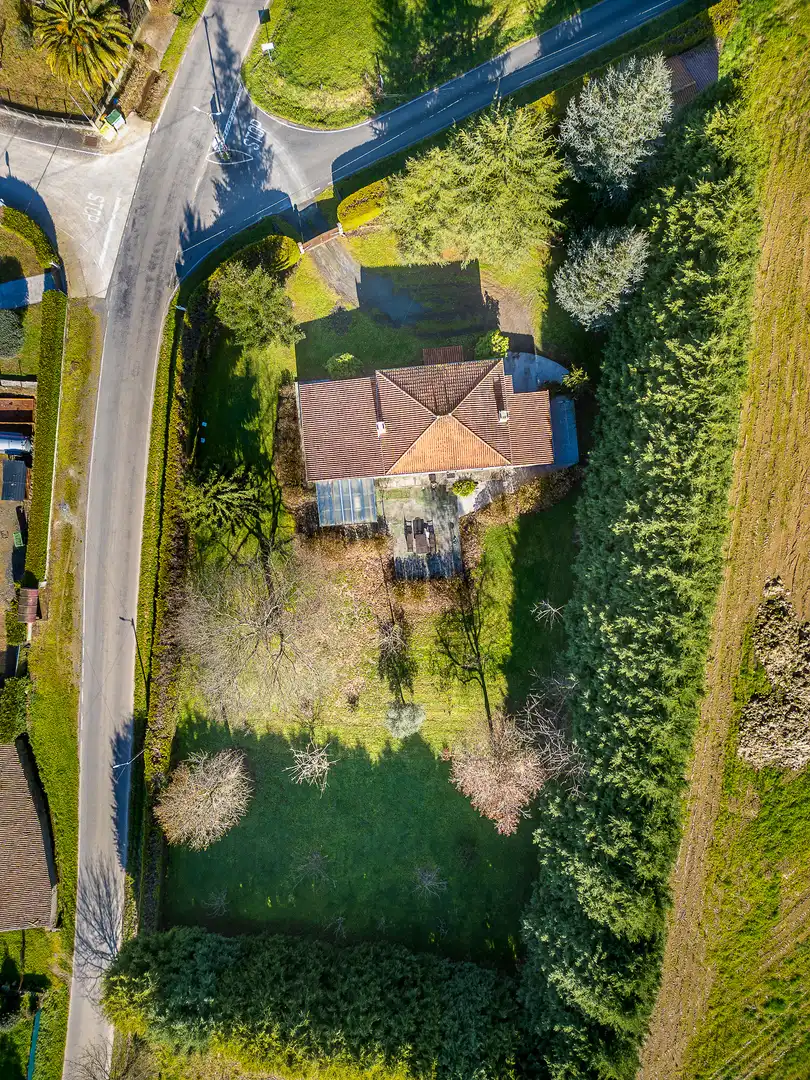 Außenansicht von Country house zum Verkauf in Toques mit Möbliert