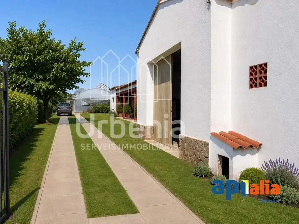 Jardín de Casa o chalet en venta en Vilassar de Mar con Trastero y Piscina