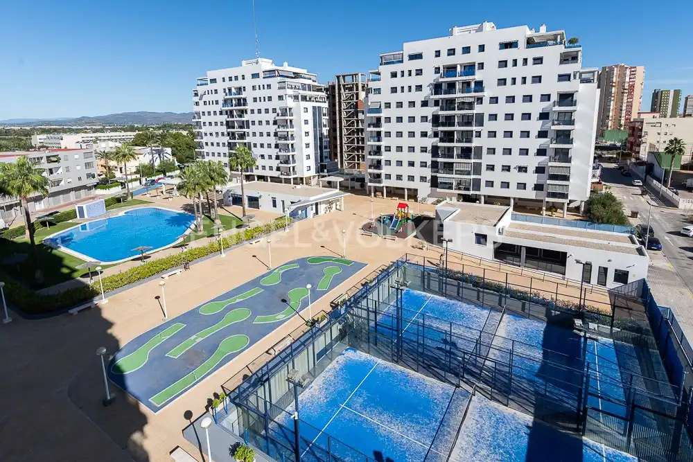Swimming pool of Flat for rent in La Pobla de Farnals  with Air Conditioner, Heating and Private garden