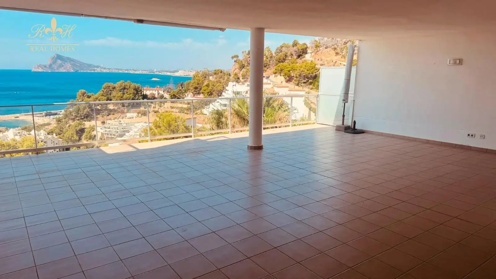 Terrassa de Àtic de lloguer en Altea amb Aire condicionat, Terrassa i Piscina