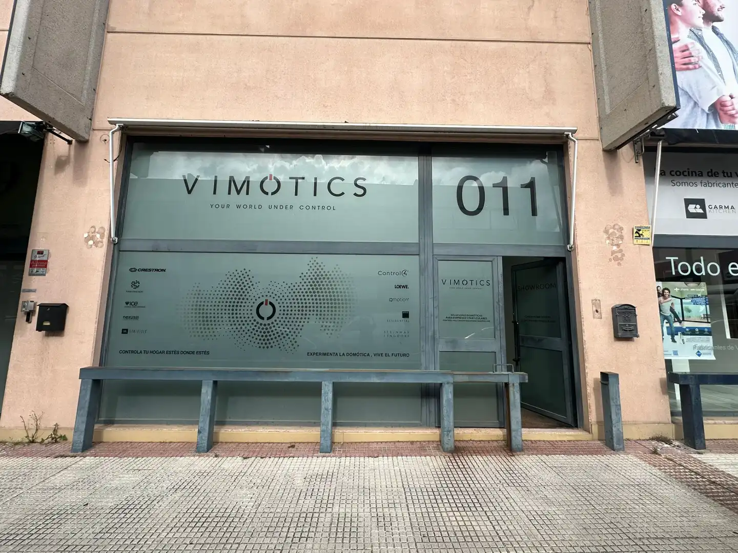 Vista exterior de Local de lloguer en Las Rozas de Madrid amb Aire condicionat i Calefacció