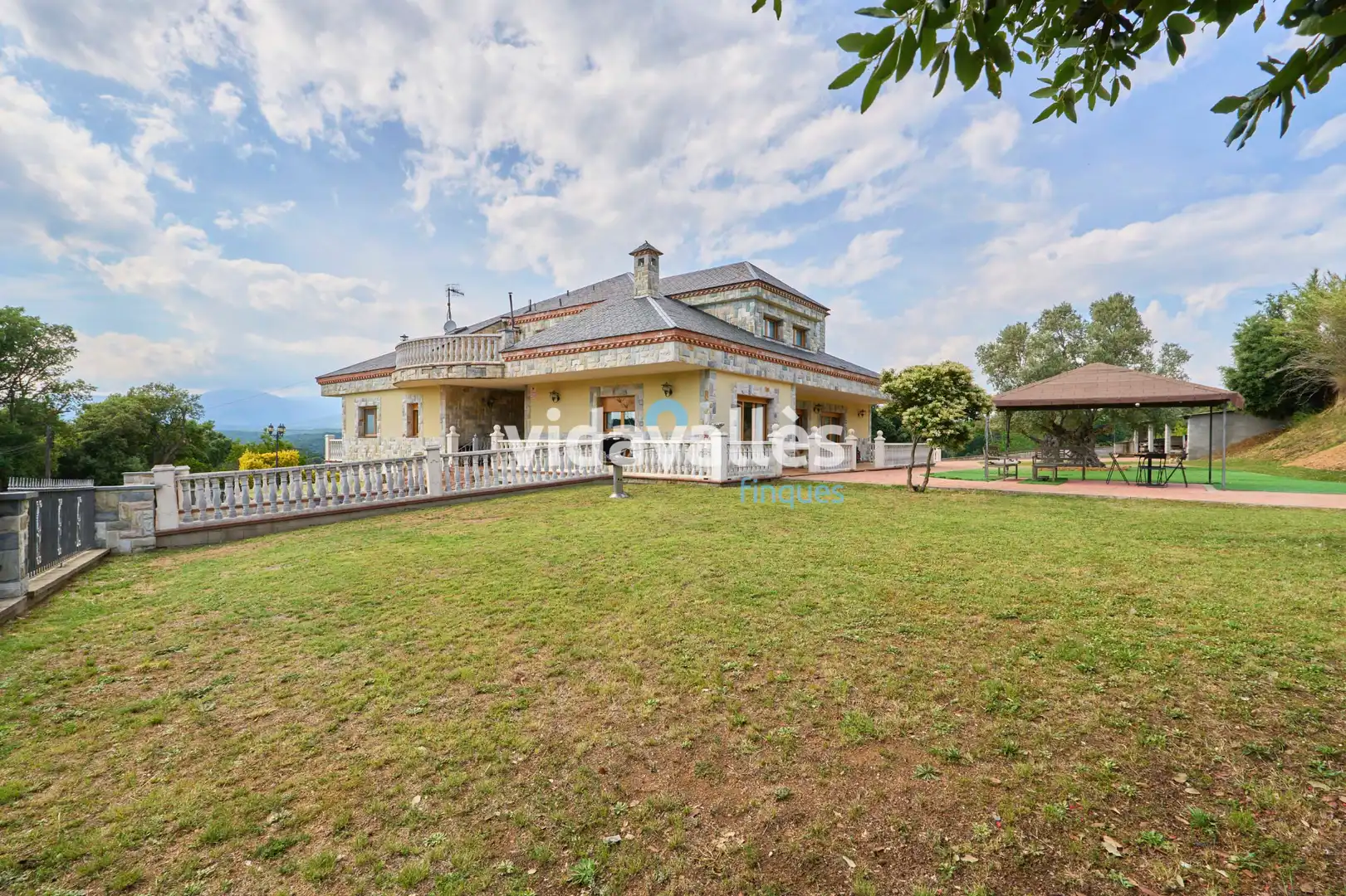 Jardín de Casa o chalet en venta en Sant Celoni con Aire acondicionado, Calefacción y Jardín privado