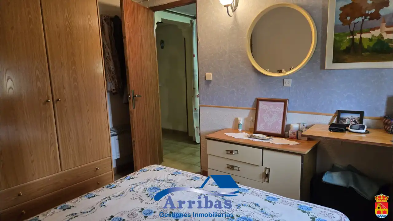 Habitación de Casa o chalet en venta en Escalona con Calefacción, Jardín privado y Terraza