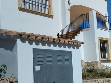 Villa con piscina in vendita a Pego
