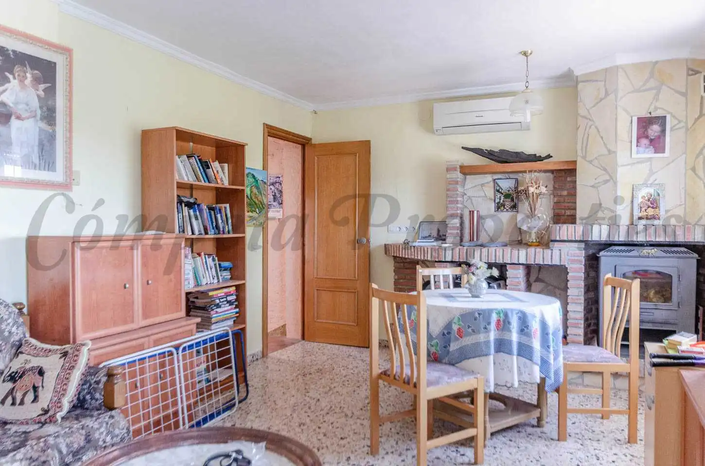 Casa rústica con terraza en venta en Comares, imagen 4