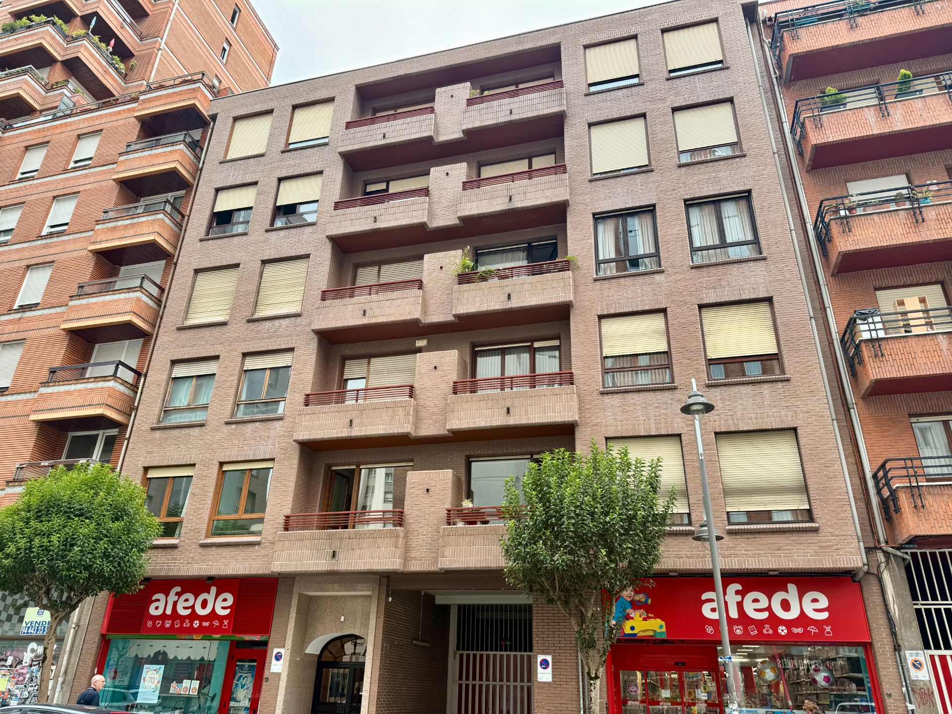 Piso en venta en Blas de Otero Kalea, San Pedro de Deusto - La Ribera