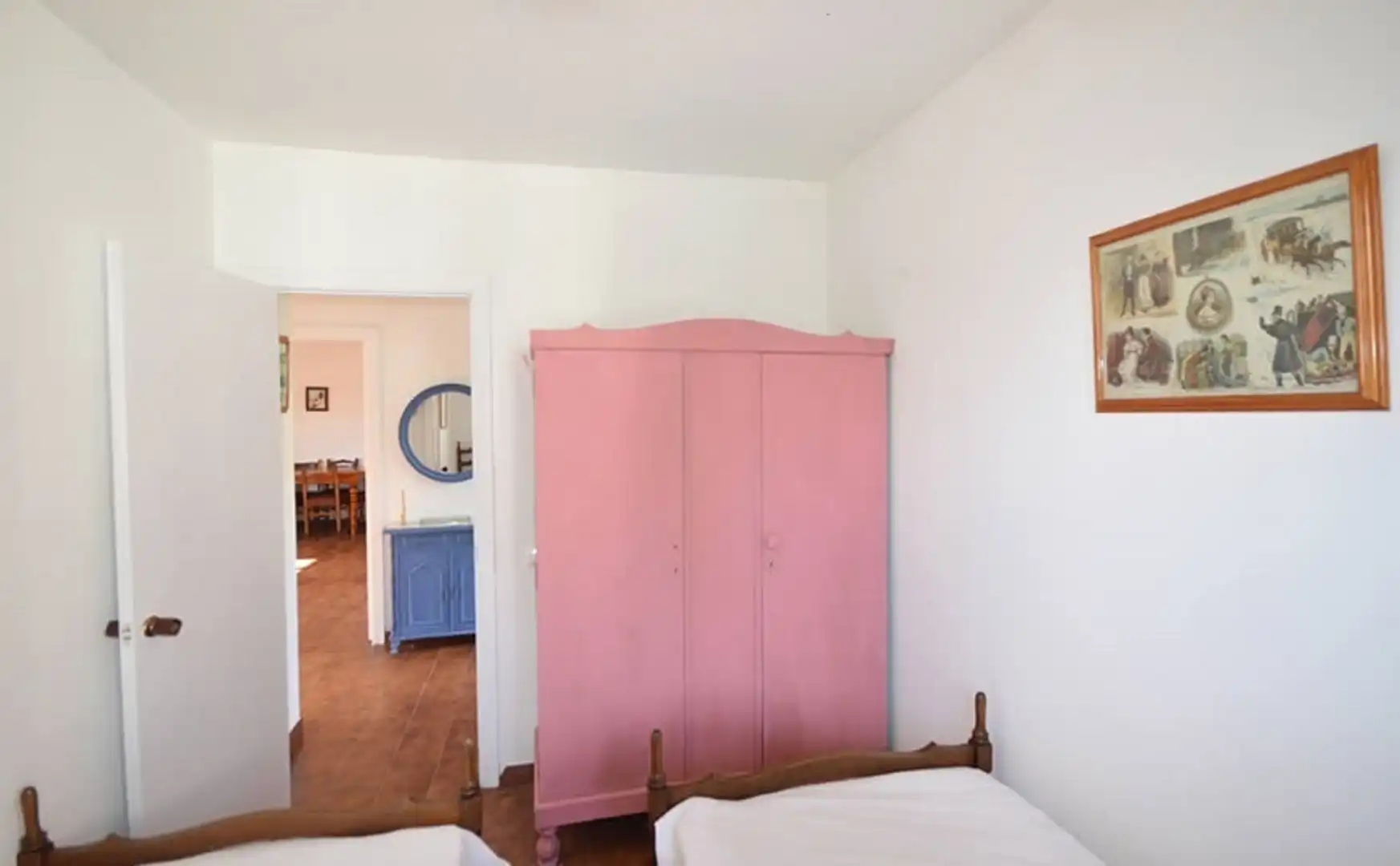 Habitación de Apartamento de alquiler en Llanes con Jardín privado, Terraza y Amueblado