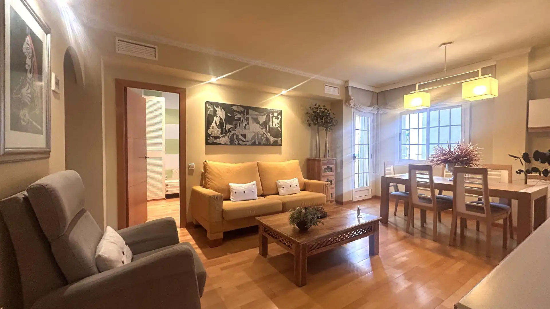Sala de estar de Piso en venta en Sant Boi de Llobregat con Aire acondicionado, Calefacción y Balcón