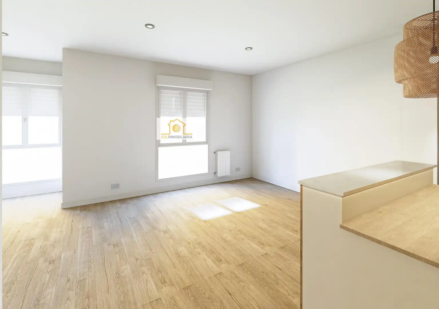 Piso con terraza en venta en Centro Ciudad, imagen 3