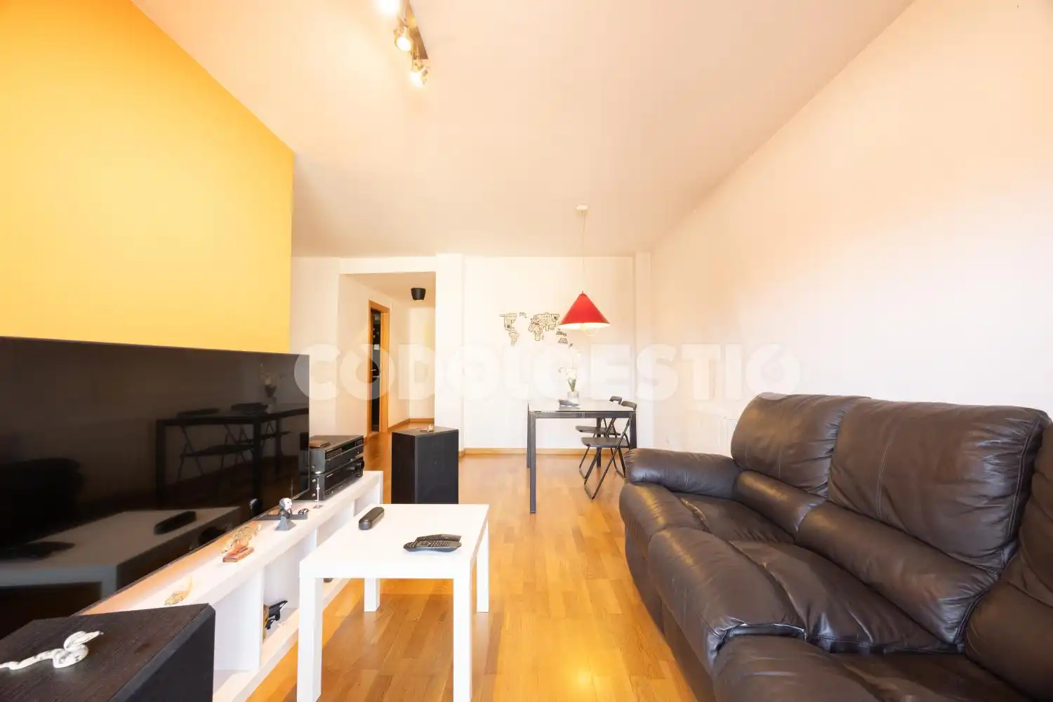 Living room of Flat for sale in Torelló  with Balcony
