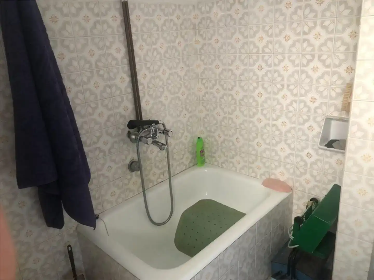 Baño de Finca rústica en venta en Ibias con Jardín privado y Amueblado