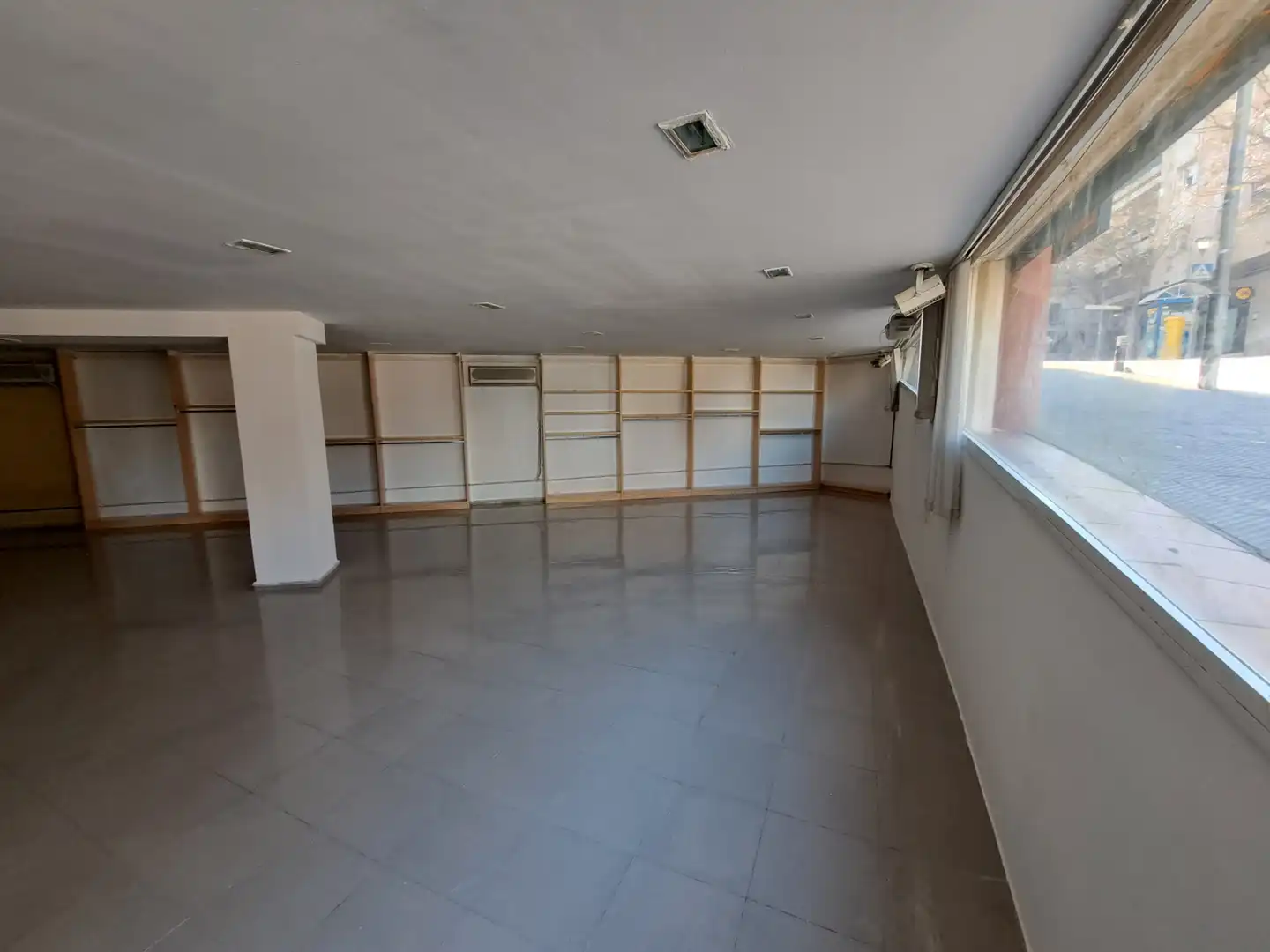 Business premises for sale in Tordera pueblo