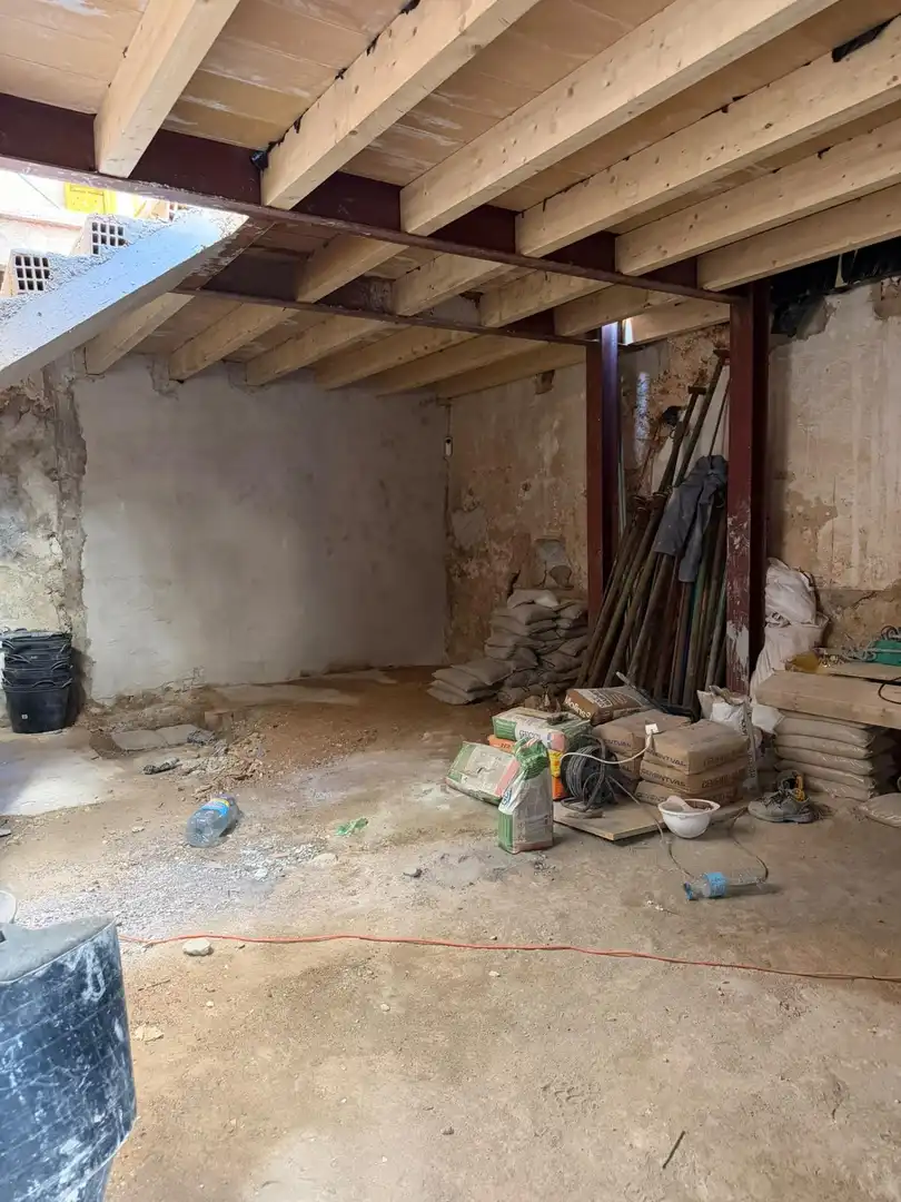 Buildings for sale in Son Amonda - Reis Catòlics