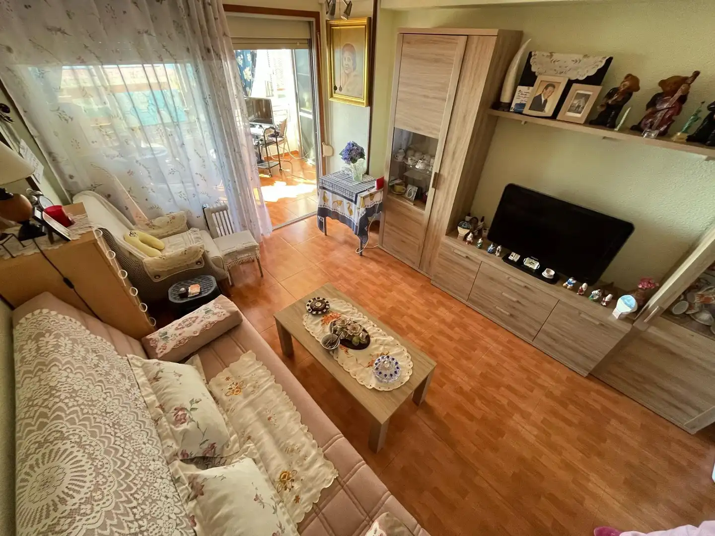 Sala de estar de Piso en venta en Alicante / Alacant con Aire acondicionado, Terraza y Amueblado