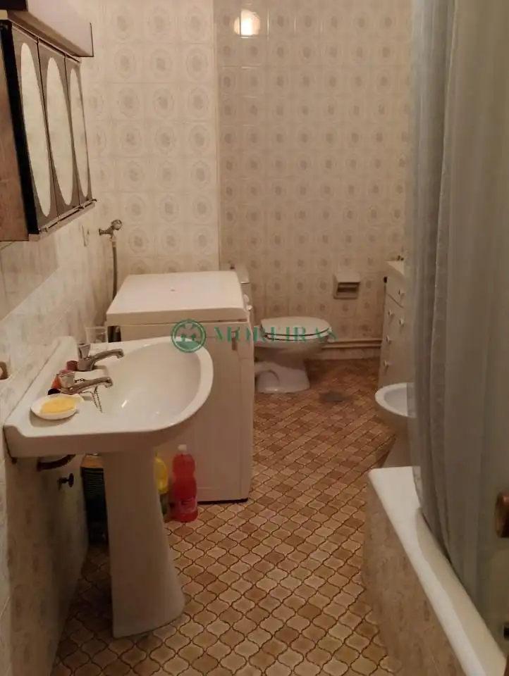 Bathroom of Flat for sale in Ourense Capital   with Heating and Terrace