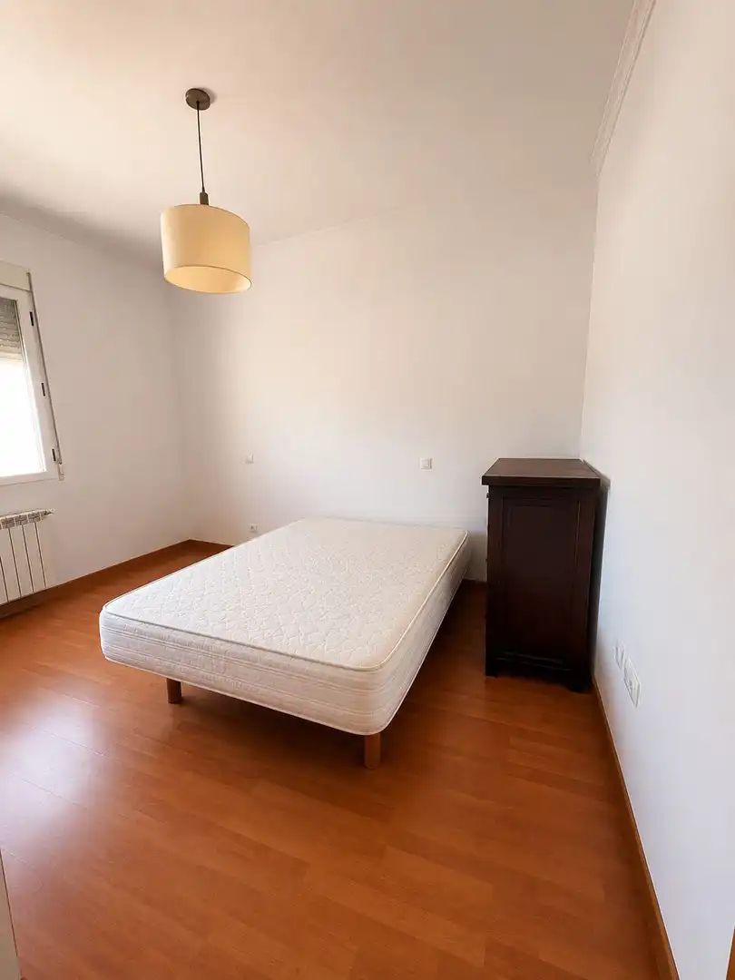 Piso con terraza en venta en Pérez Galdós, imagen 4