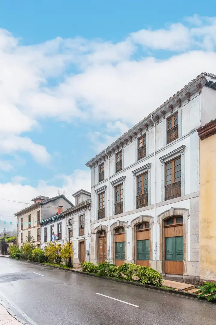 Exterior view of Houses for sale in Oviedo 