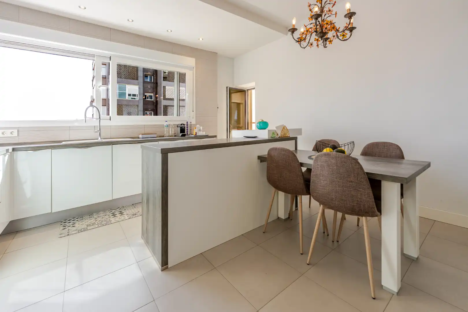 Flat with lift for sale in Avenida de Concha Espina, imagen 9