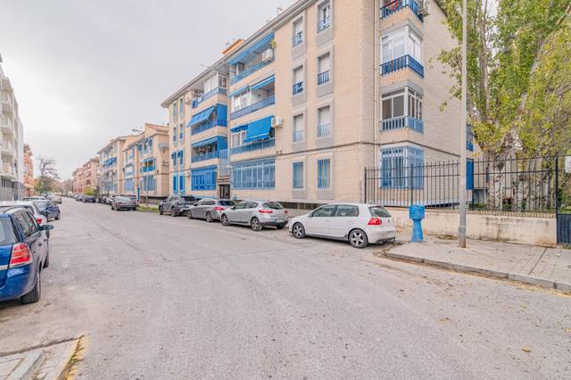 Piso en Venta en Calle ROSA CHACEL en Parque Nueva Granada