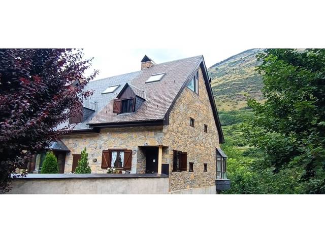 Casa-chalet en Alquiler en N/A en Betren