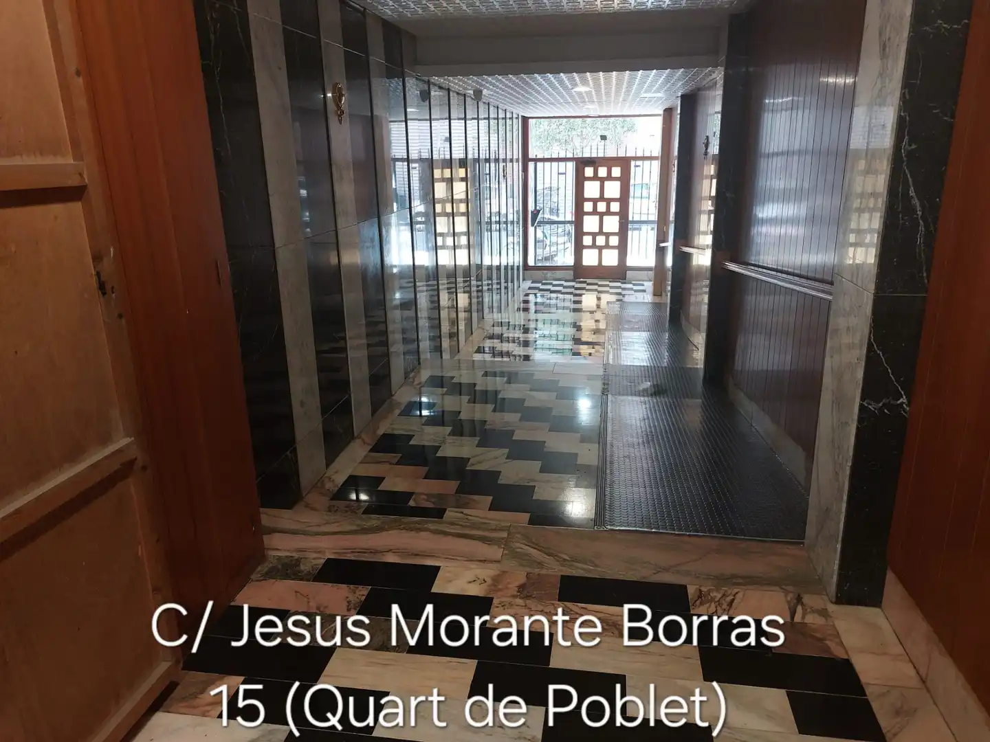 Piso en venta en Quart de Poblet con Aire acondicionado, Horno y Balcón