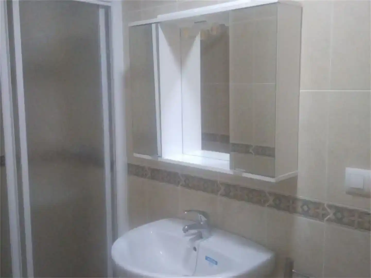 Bathroom of Duplexes for sale in Purchena  with Furnished, Oven and Washing machine