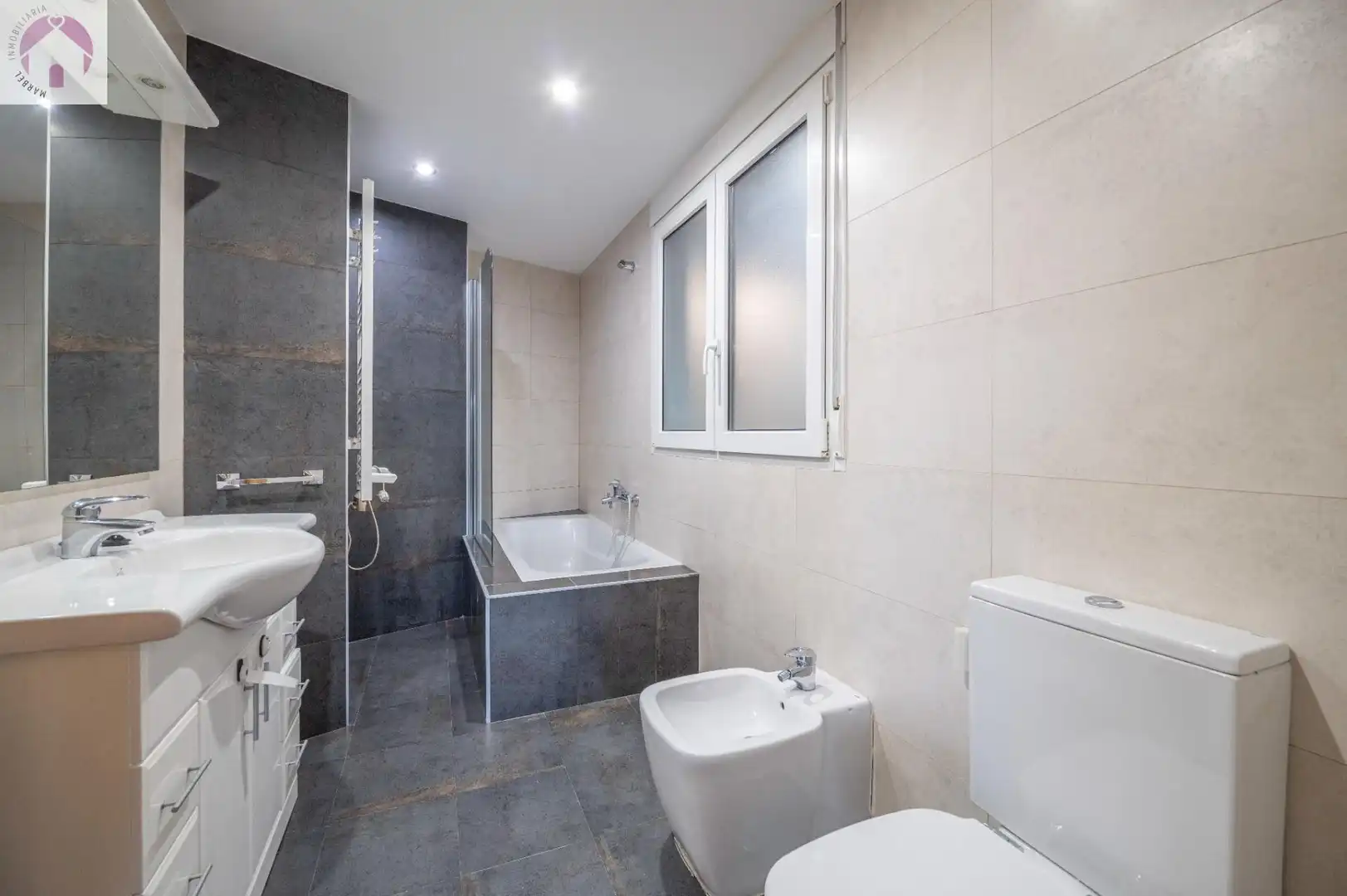Piso con ascensor en venta en Calle de Santa Bárbara, imagen 33