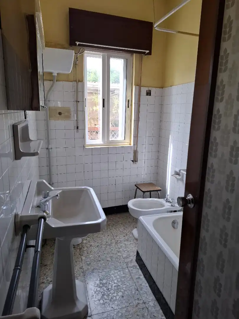 Badezimmer von Gebäude zum Verkauf in Ordes
