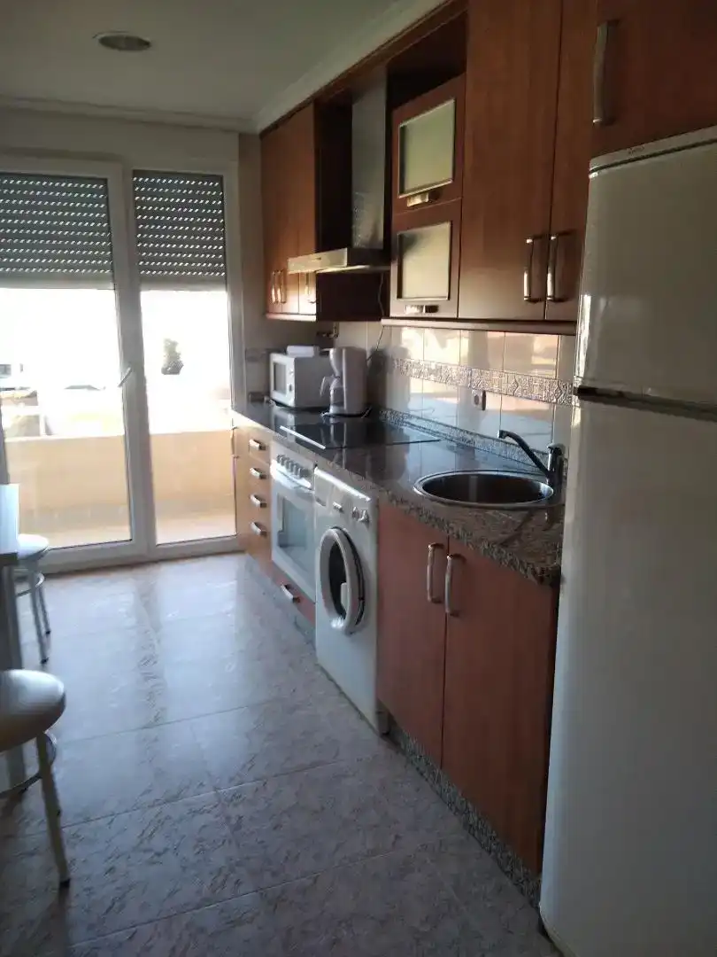 Küche von Wohnung zur Miete in Santa María del Páramo mit Balkon
