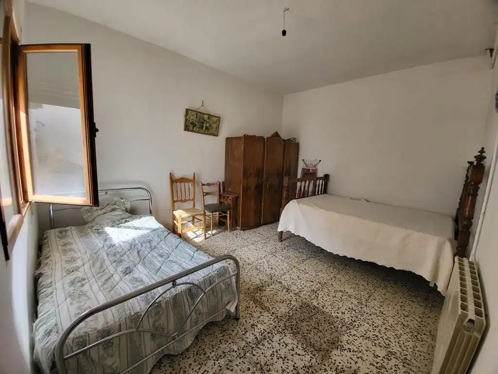 Dormitori de Casa o xalet en venda en Casas de Haro amb Aire condicionat, Calefacció i Moblat