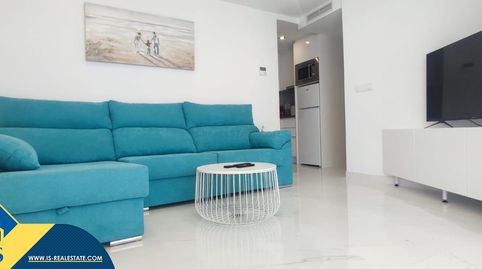 Apartamento reformado con terraza, en la provincia de Alicante, en la ciudad de Torrevieja. 2 habitaciones | 50 m² | 400 metros de, imatge 3