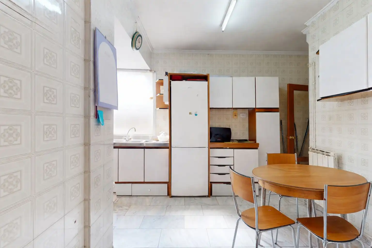 Kitchen of Flat for sale in Barakaldo   with Terrace, Washing machine and Balcony