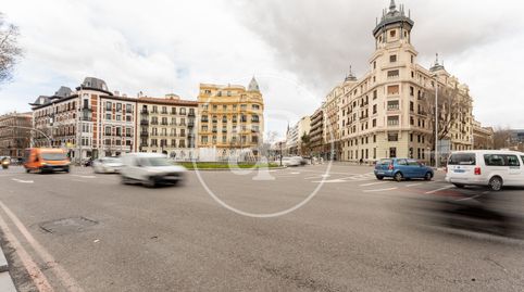 Foto 5 de Àtic en venda a Almagro, Madrid Capital