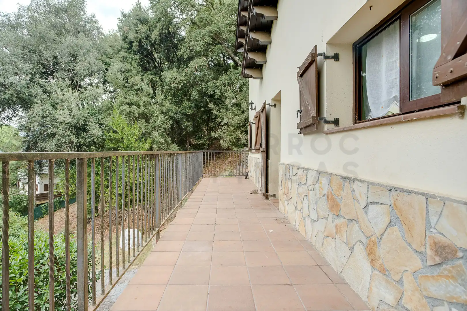 Terrasse von Haus oder Chalet zum Verkauf in Vallgorguina mit Heizung, Privatgarten und Ofen